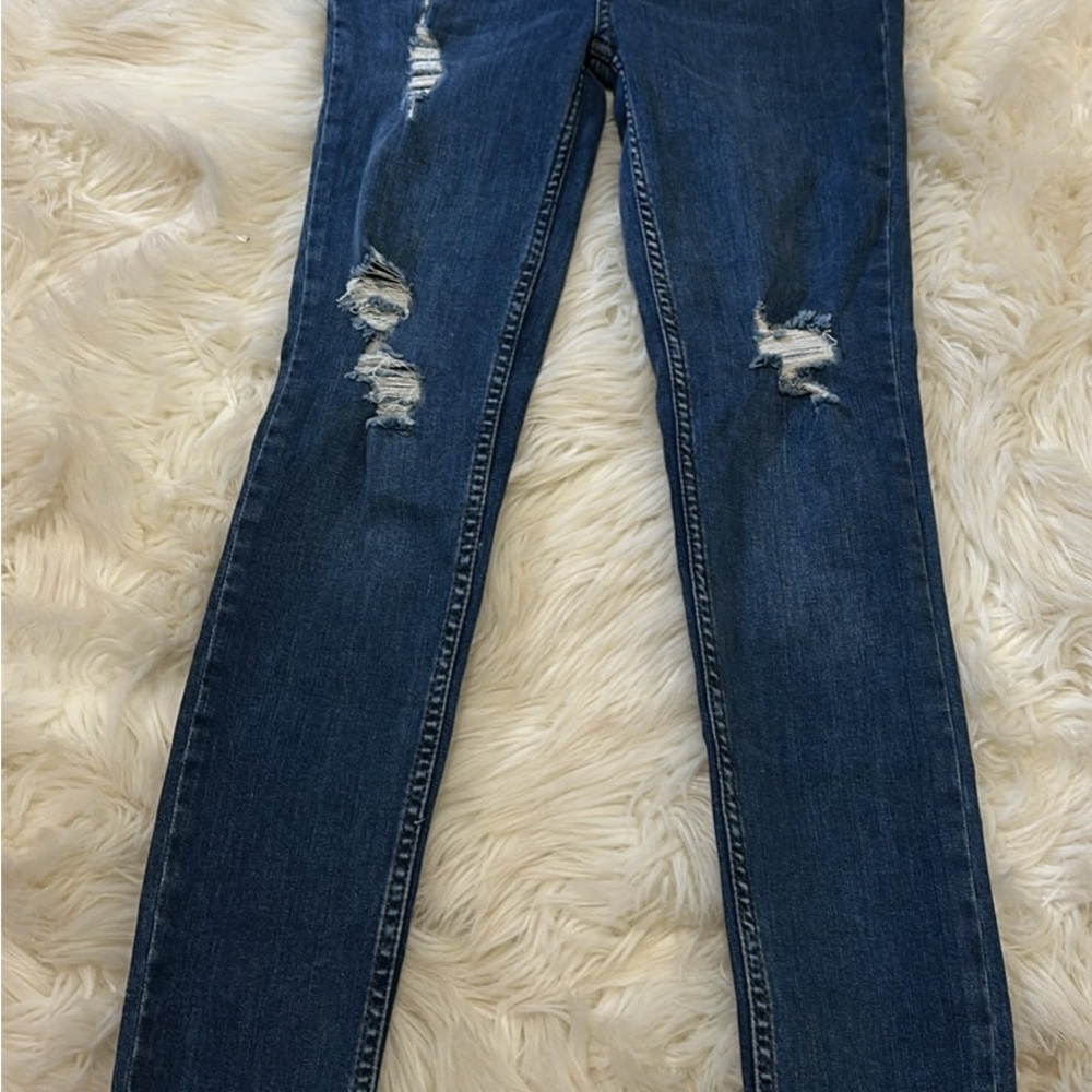 NWT Free People Dark Blue Distressed Skinny Jeans - Picture 4 of 5